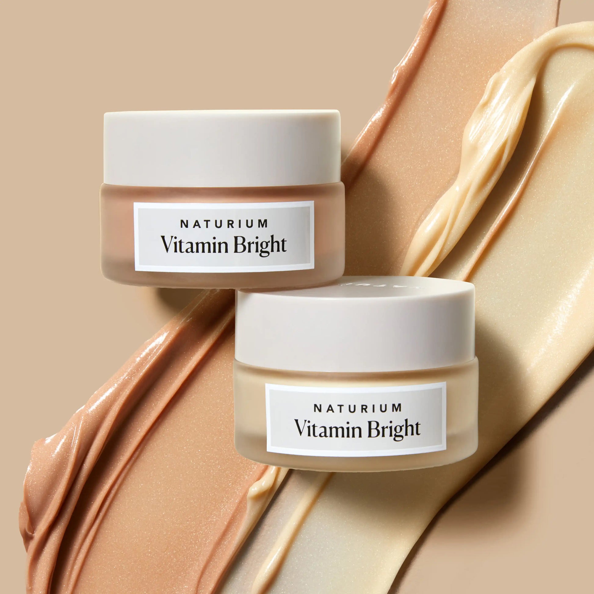 vitamin-bright-illuminating-eye-cream-c2 HR-vitaminbright_5215_revised_crop_358f212b-4c02-447b-a020-3fcecfbd39c5.webp