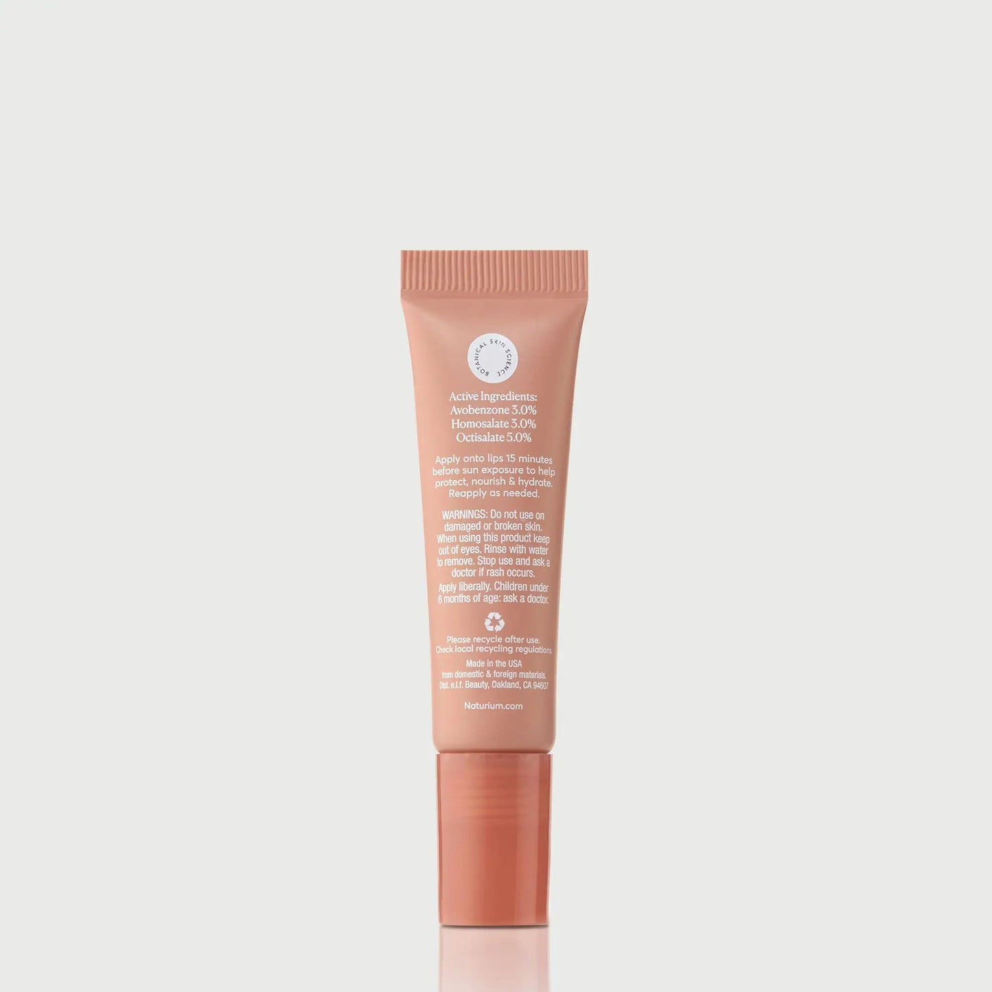phyto-glow-lip-balm-spf-45-getaway-i8 NATR-10126_PhytoGlow_SPF_Getaway_primary_capon_back_bonebkgd_1.webp