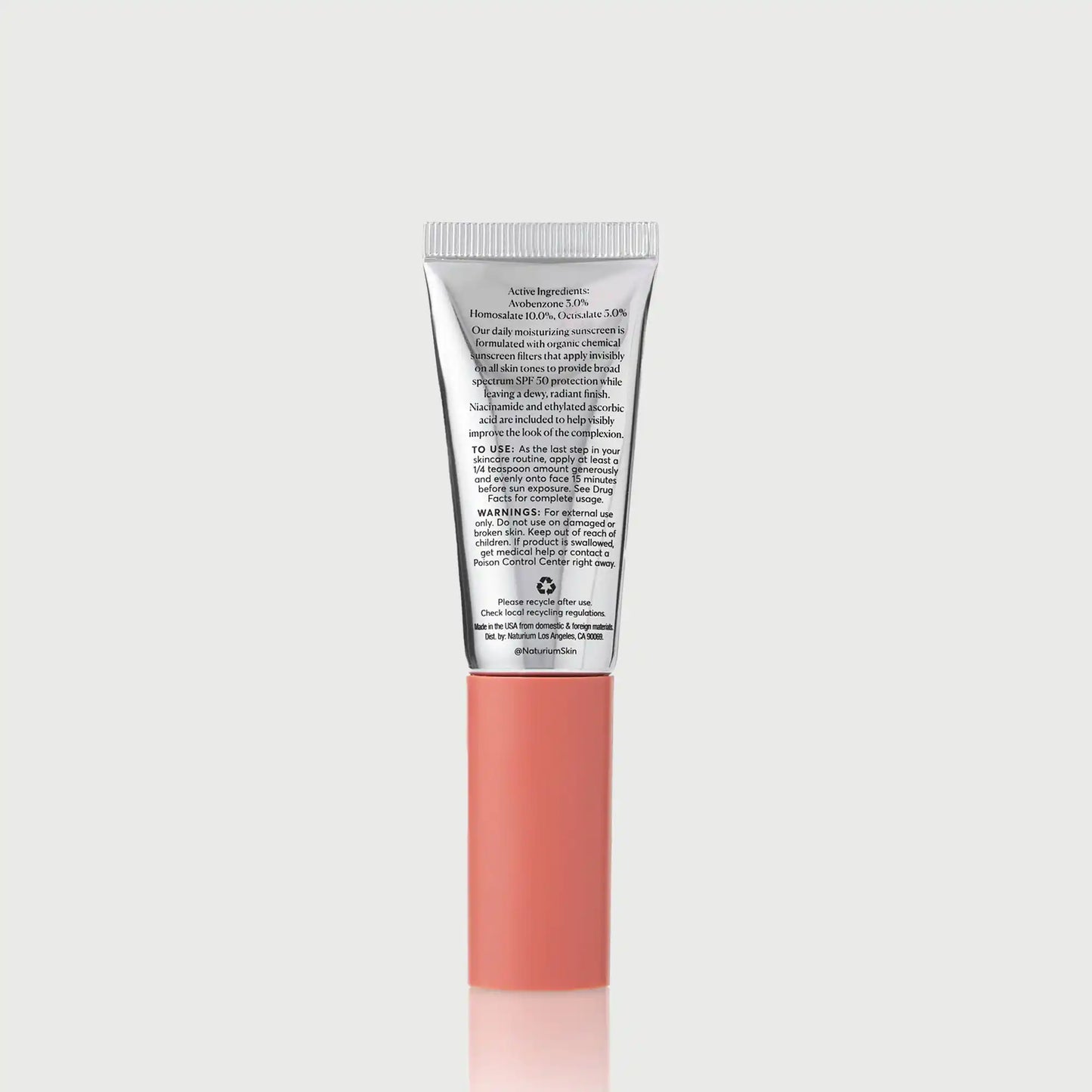 dew-glow-moisturizer-spf-50-travel-size-l2 NATR-10157_Dew-Glow-Moisturizer-SPF-50-Mini_back_capon_bonebkgd_d7cb9bbb-e294-42e2-8d5a-28c73c09b5b5.webp