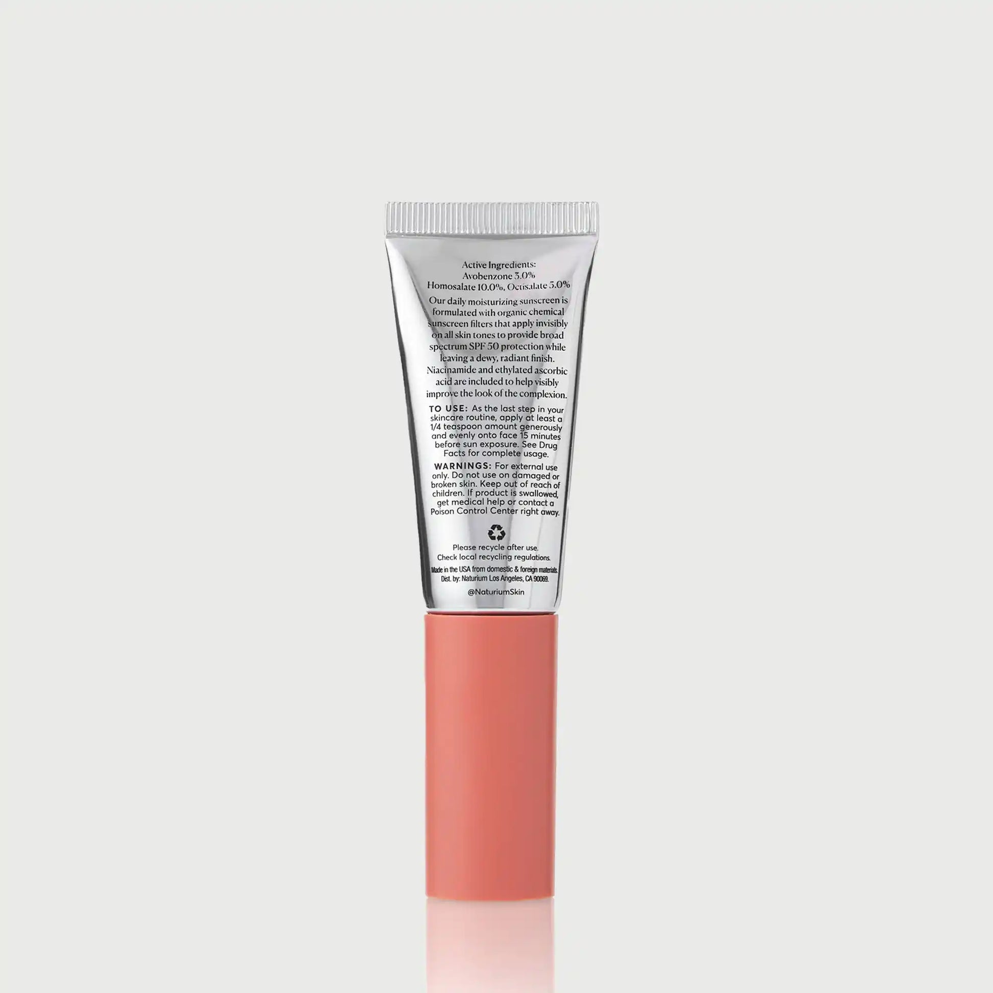 dew-glow-moisturizer-spf-50-travel-size-l2 NATR-10157_Dew-Glow-Moisturizer-SPF-50-Mini_back_capon_bonebkgd_d7cb9bbb-e294-42e2-8d5a-28c73c09b5b5.webp