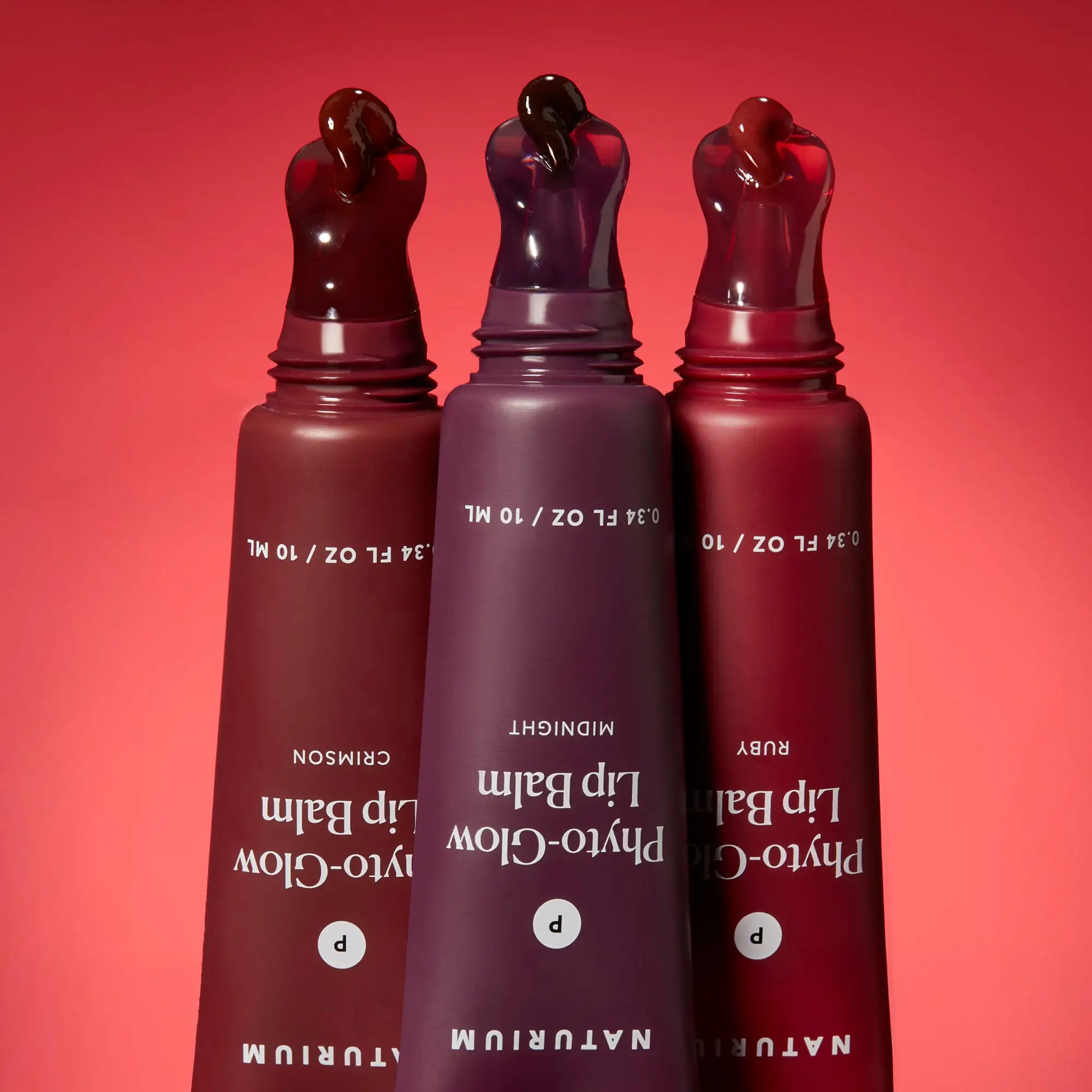 phyto-glow-lip-balm-crimson-s2 phytoglow-moody_6357-crop_1_e73a7054-8061-4f72-8a58-c0111f6fcffa.webp