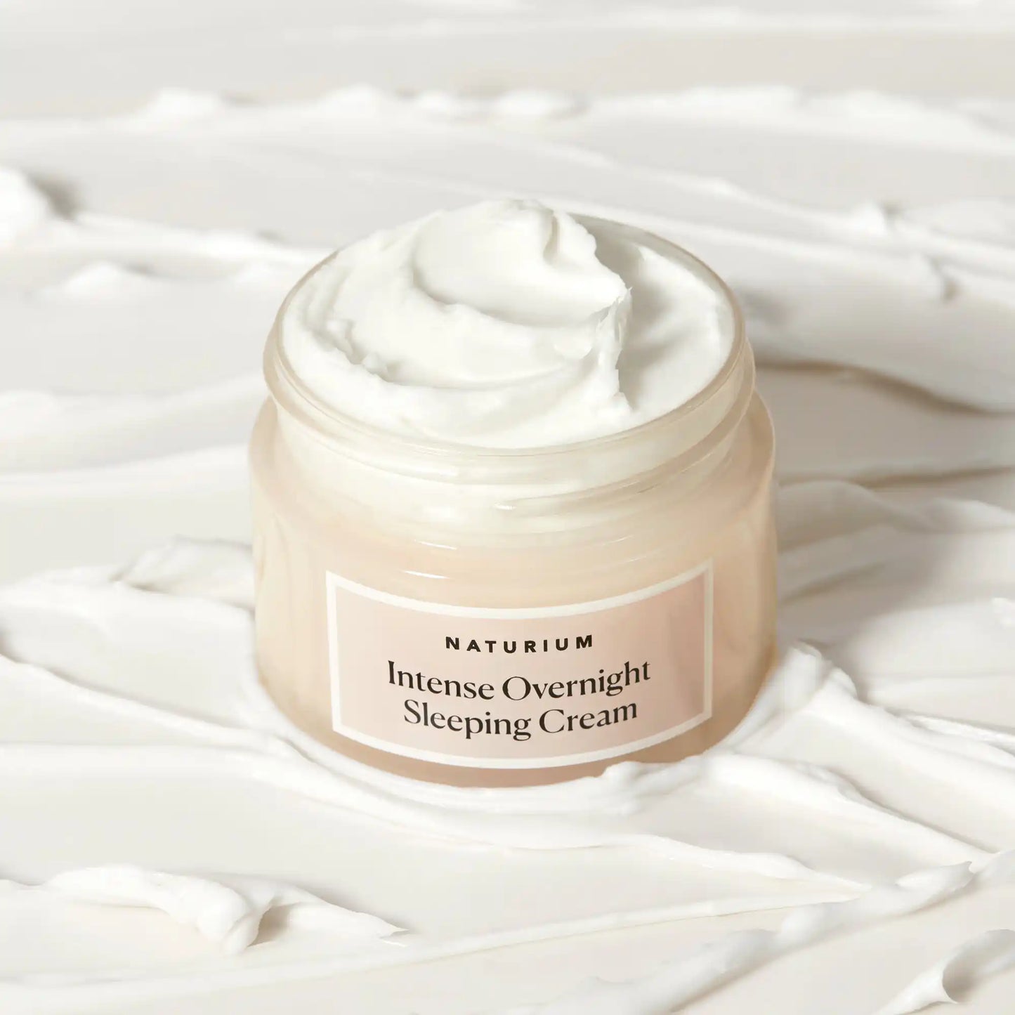 intense-overnight-sleeping-cream-z8 sleepingcream_0880-crop_1.webp